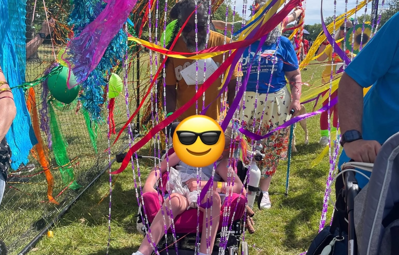 Parallel Windsor - a colourful 1k!