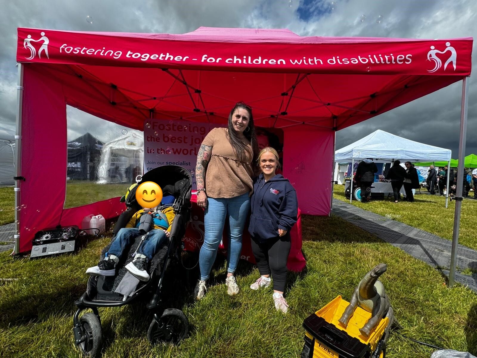 Foster Families meet Ellie Simmonds!